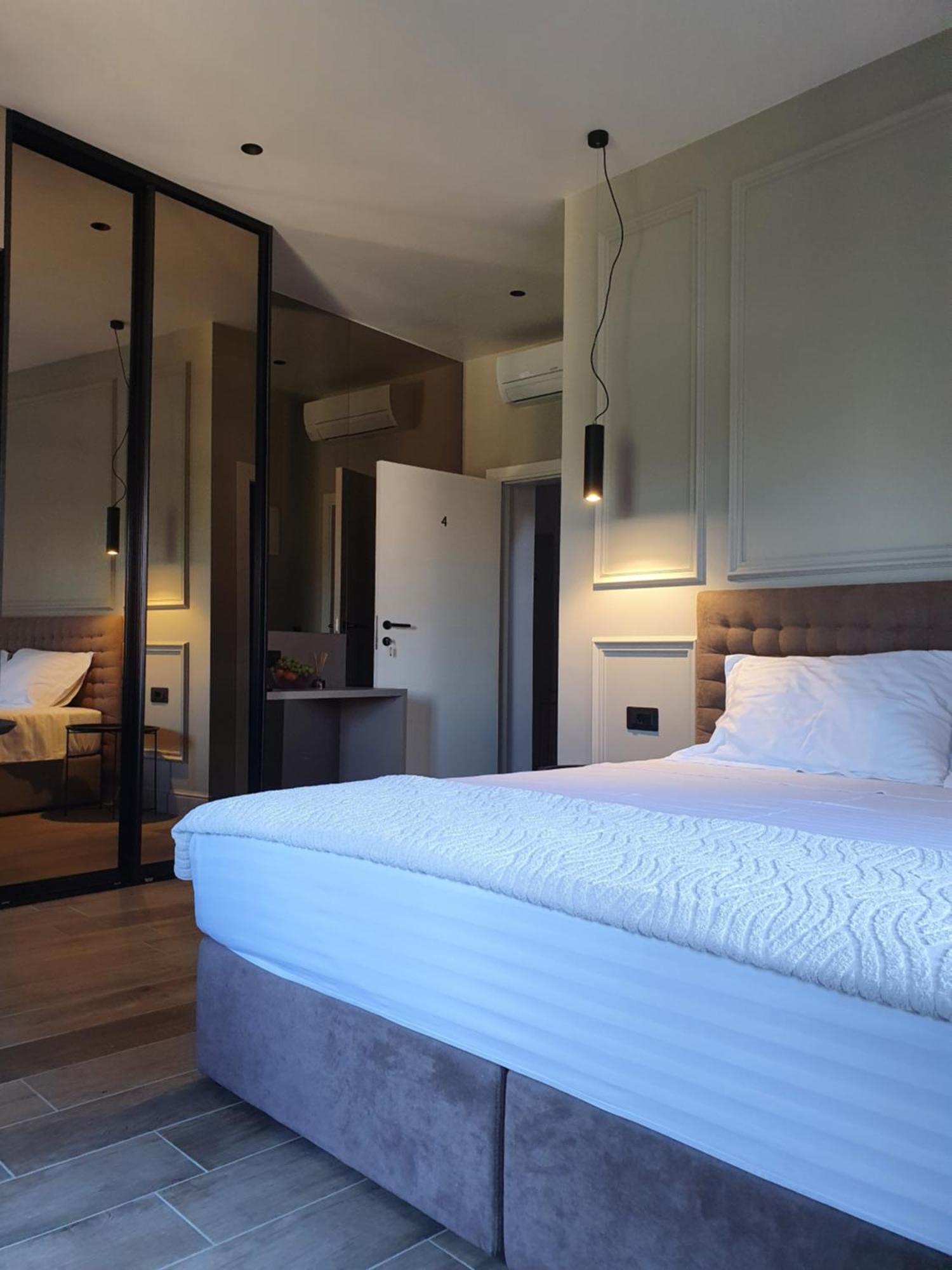 Dora Rooms And Studios 苏提万 外观 照片